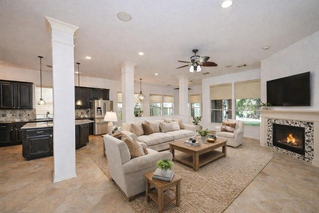 7431 Baldwin Crossing, Sugar Land, TX 77479