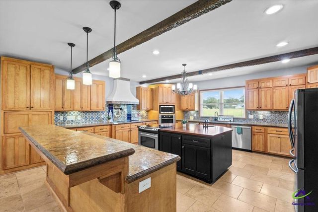 156 Orion Way, Byron, GA 31008