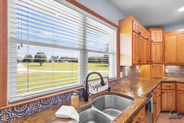 156 Orion Way, Byron, GA 31008