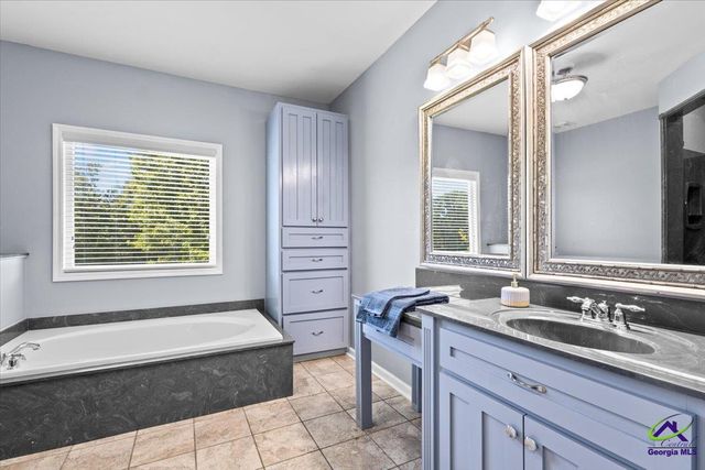 156 Orion Way, Byron, GA 31008