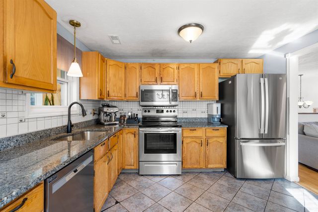 305 Trolley Street, Manchester, NH 03103