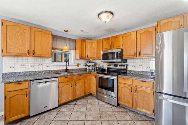 305 Trolley Street, Manchester, NH 03103