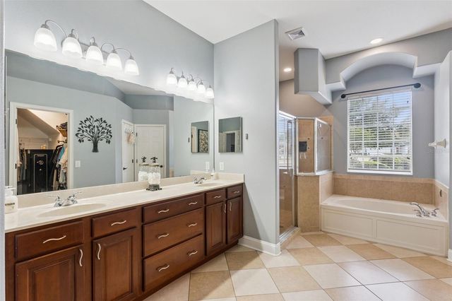 216 JUNIPER RIDGE COURT, Sanford, FL 32771