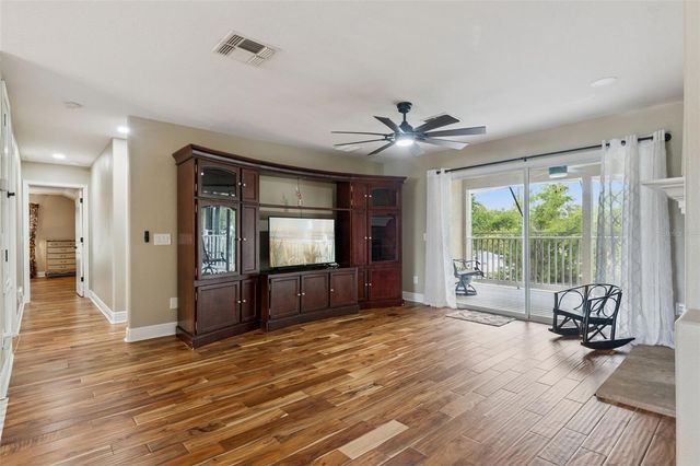 216 JUNIPER RIDGE COURT, Sanford, FL 32771