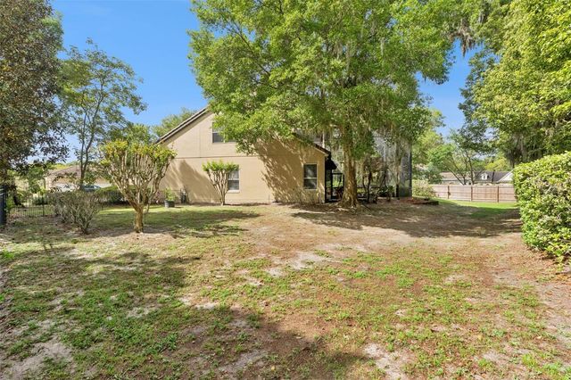 216 JUNIPER RIDGE COURT, Sanford, FL 32771