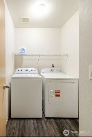 10047 17th Avenue SW, Seattle, WA 98146