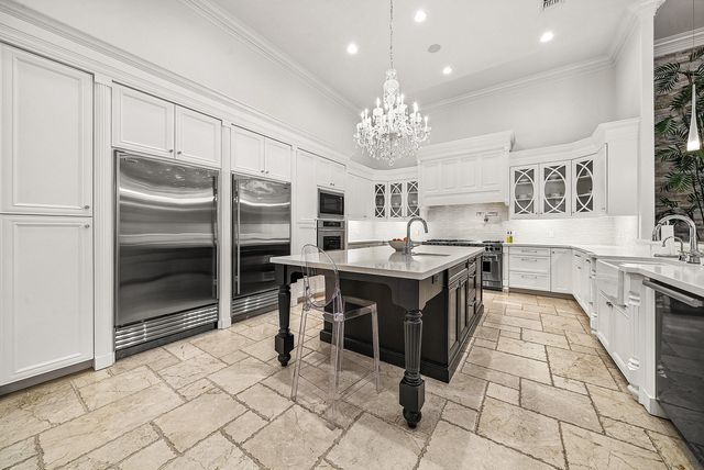 1920 Flagler Estates Drive, West Palm Beach, FL 33411