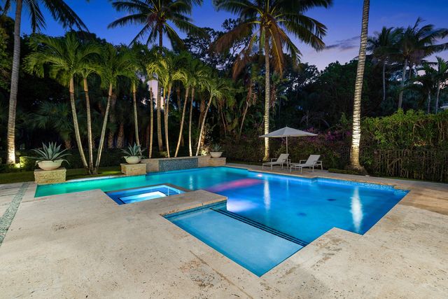 1920 Flagler Estates Drive, West Palm Beach, FL 33411