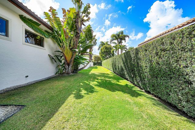 1920 Flagler Estates Drive, West Palm Beach, FL 33411