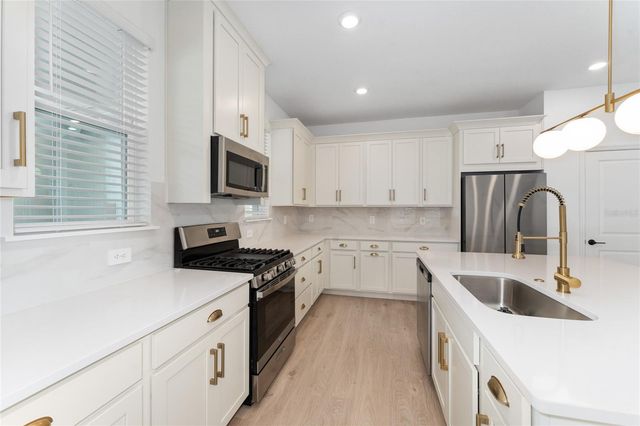 15070 SUMMER HARVEST STREET, Winter Garden, FL 34787