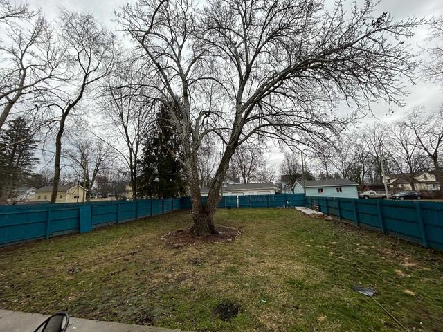 320 N Elm, Ithaca, MI 48847