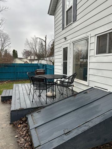 320 N Elm, Ithaca, MI 48847