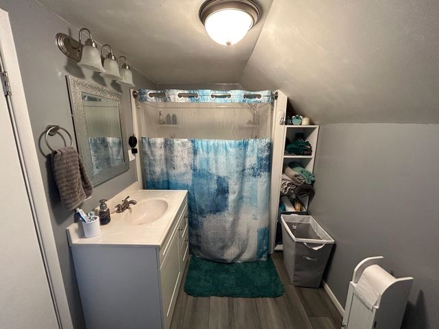 320 N Elm, Ithaca, MI 48847