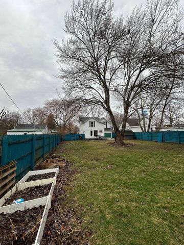 320 N Elm, Ithaca, MI 48847