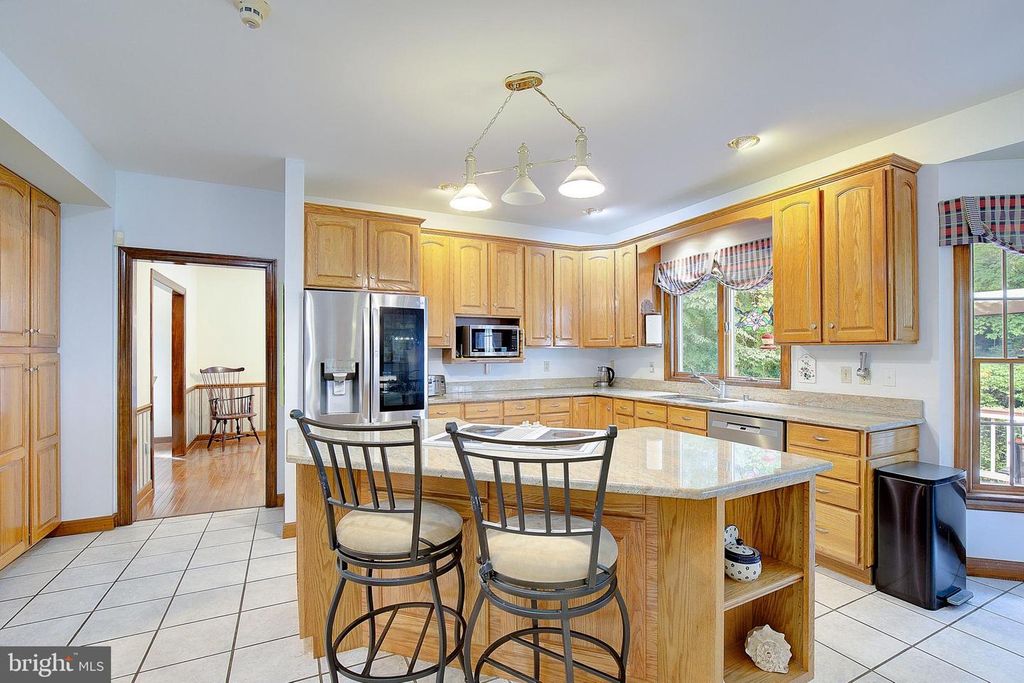 Image 16 of property listing at 7421 STONE CT, Saint Leonard, MD 20685