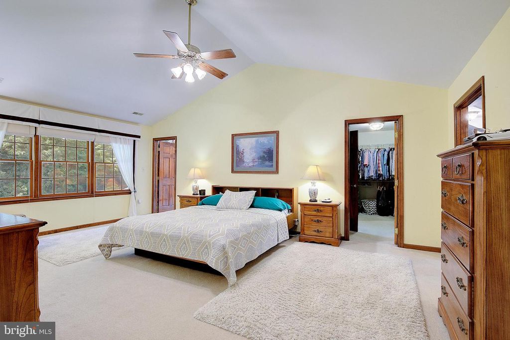 Image 31 of property listing at 7421 STONE CT, Saint Leonard, MD 20685