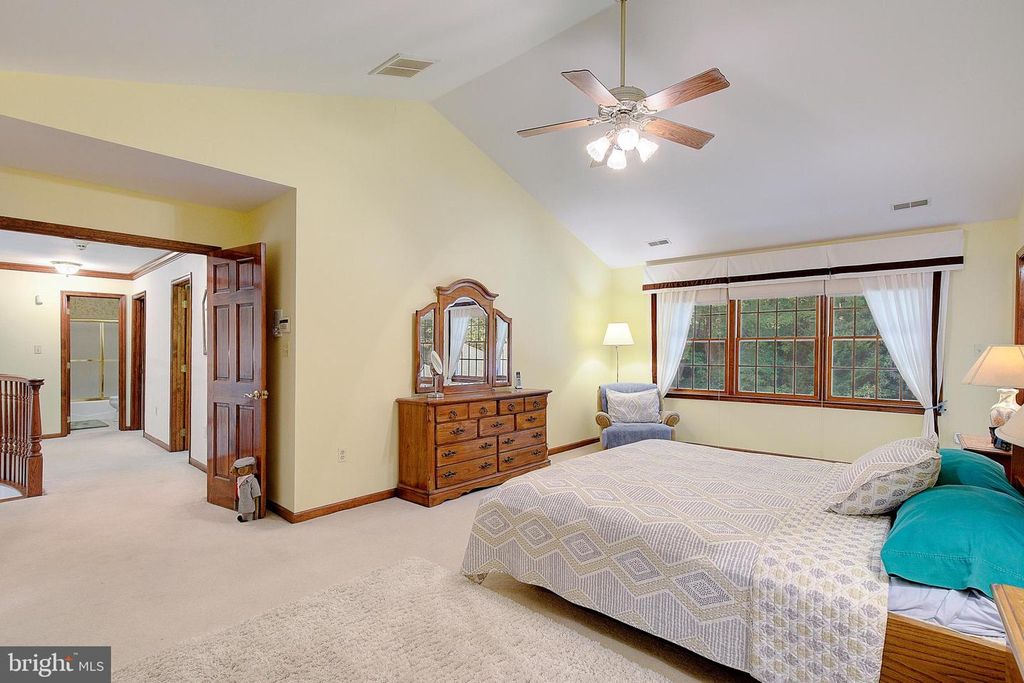 Image 32 of property listing at 7421 STONE CT, Saint Leonard, MD 20685