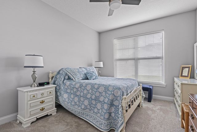 7051 Grove Crossing, Bettendorf, IA 52722