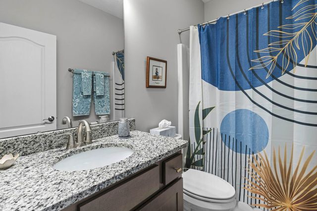 7051 Grove Crossing, Bettendorf, IA 52722