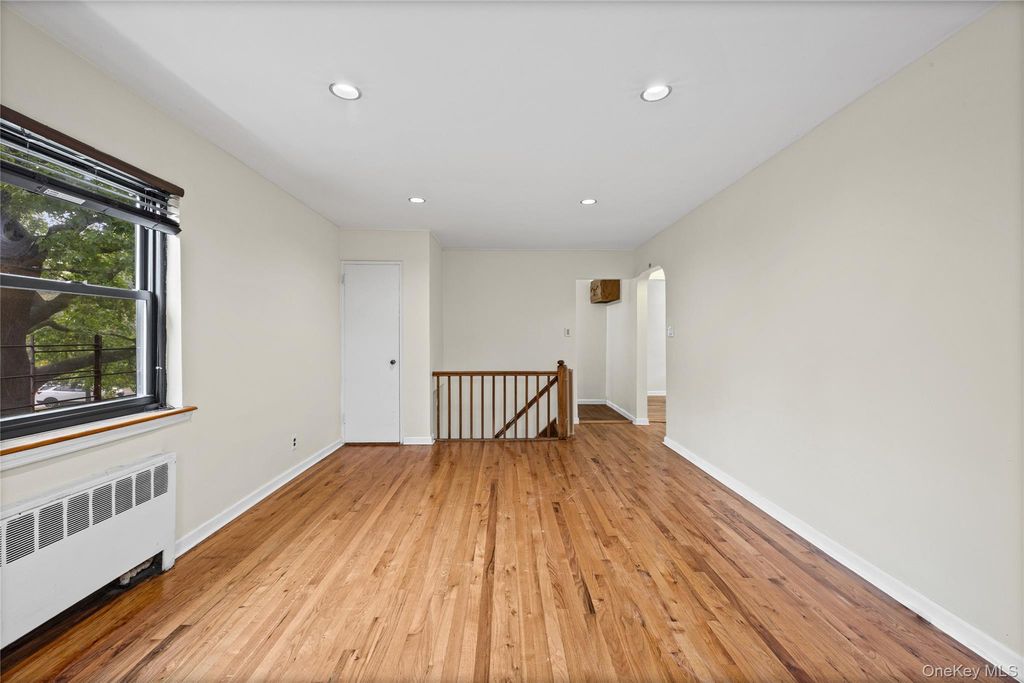 73-07 220th Street 3A2, Oakland Gardens, NY 11364 — photo 5