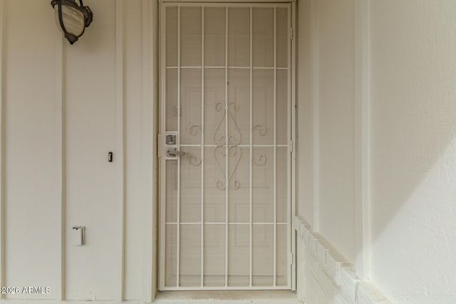 2554 E FOX Street, Mesa, AZ 85213