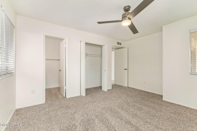 2554 E FOX Street, Mesa, AZ 85213