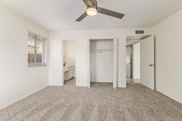 2554 E FOX Street, Mesa, AZ 85213