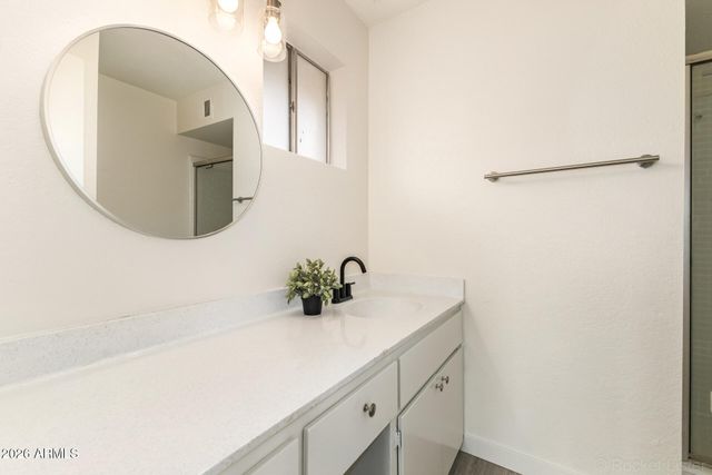 2554 E FOX Street, Mesa, AZ 85213