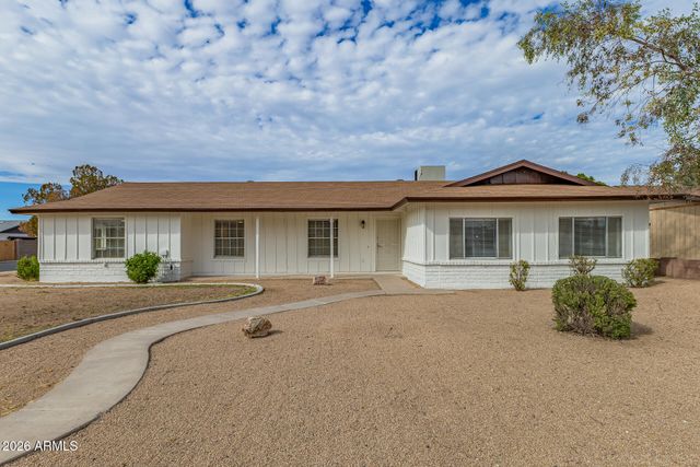 2554 E FOX Street, Mesa, AZ 85213