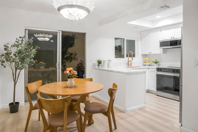 49091 Washington Street, La Quinta, CA 92253