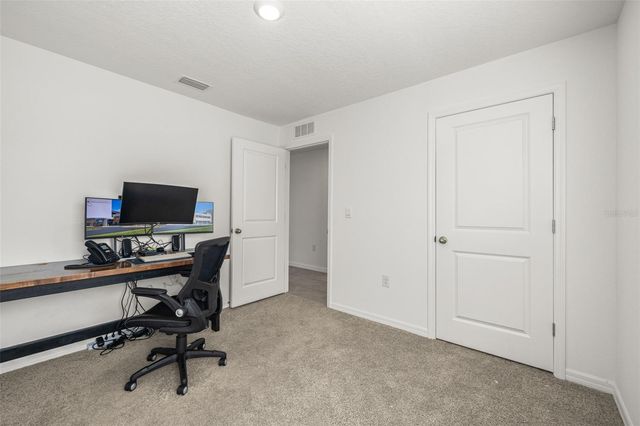 13581 MOUNT IVY COURT, Dade City, FL 33525