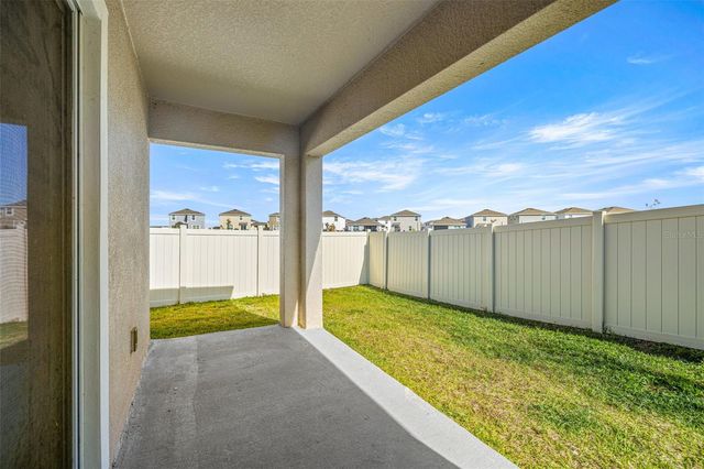 13581 MOUNT IVY COURT, Dade City, FL 33525