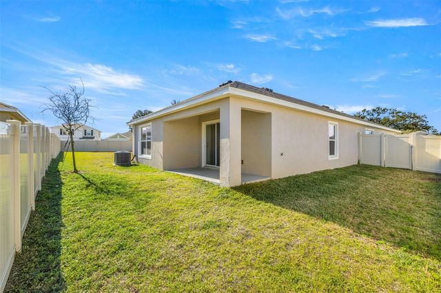 13581 MOUNT IVY COURT, Dade City, FL 33525