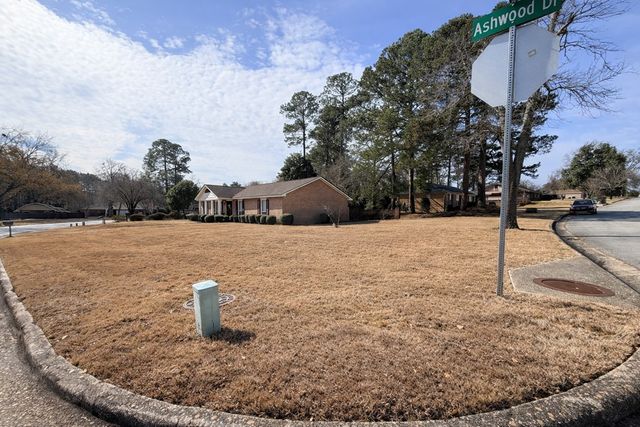 6409 Ashwood Drive, Columbus, GA 31904