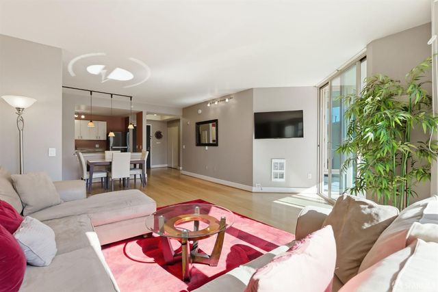 88 King Street 412, San Francisco, CA 94107