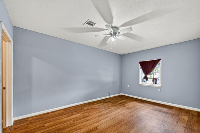 10106 Sierra Drive, Houston, TX 77051