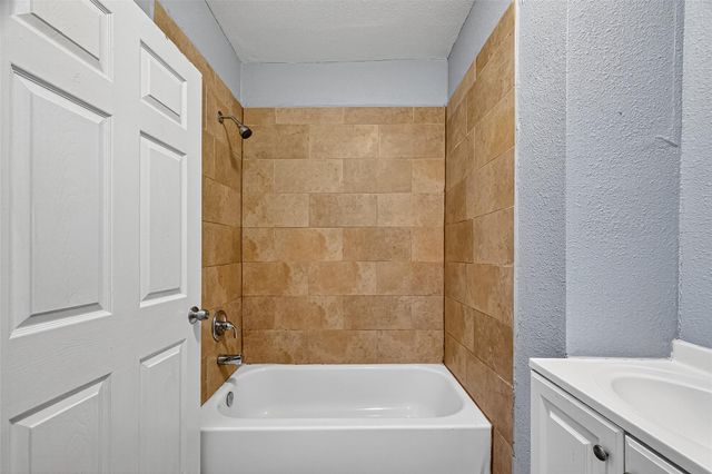 10106 Sierra Drive, Houston, TX 77051