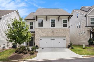 624 Avondale Park Circle, Decatur, GA 30032