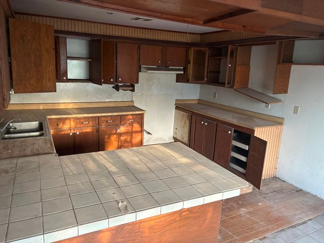 1882 Oak Knoll Drive, Sperry, OK 74073