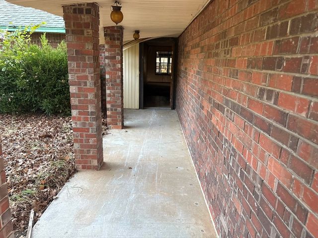 1882 Oak Knoll Drive, Sperry, OK 74073