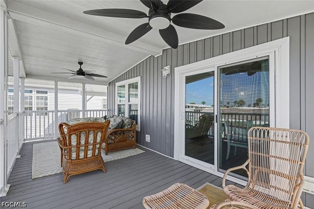 17770 Bryan CT, Fort Myers Beach, FL 33931