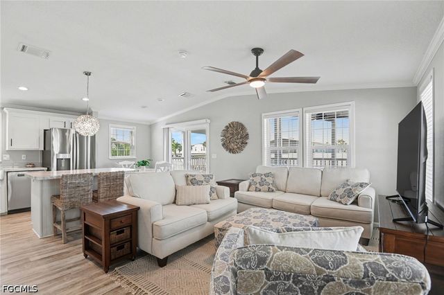 17770 Bryan CT, Fort Myers Beach, FL 33931