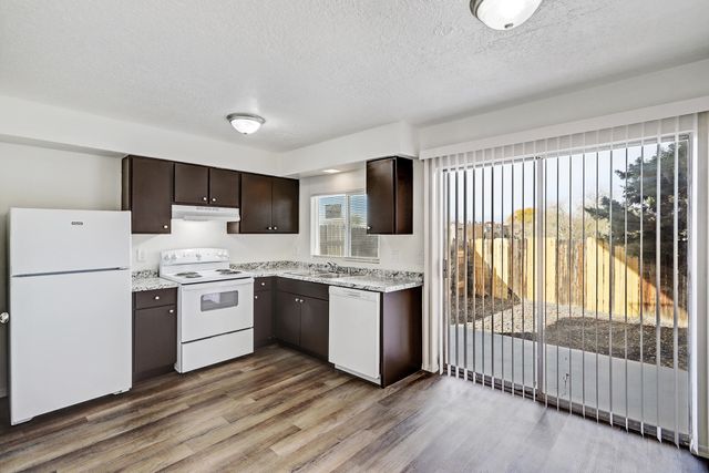 10789 Towner Avenue NE, Albuquerque, NM 87112