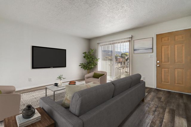 10789 Towner Avenue NE, Albuquerque, NM 87112