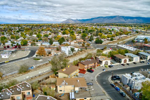 10789 Towner Avenue NE, Albuquerque, NM 87112