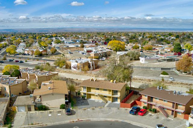 10789 Towner Avenue NE, Albuquerque, NM 87112