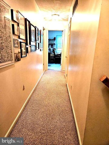 9676 OAK HILL DR, Ellicott City, MD 21042