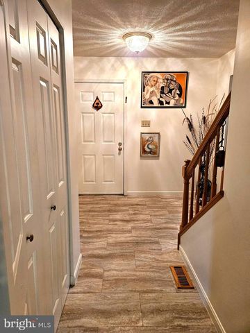 9676 OAK HILL DR, Ellicott City, MD 21042