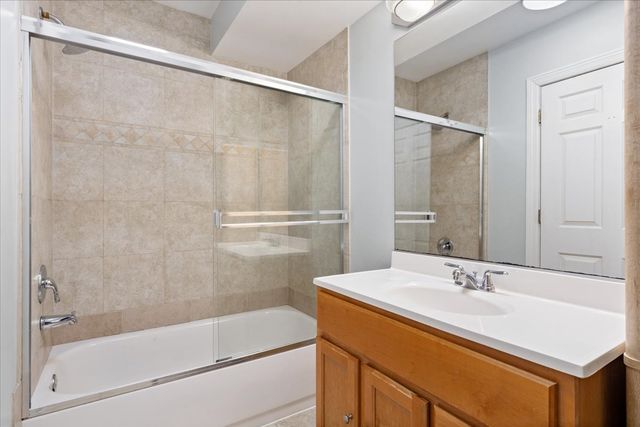 2307 W Haddon Avenue A, Chicago, IL 60622