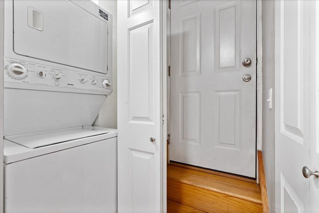 2307 W Haddon Avenue A, Chicago, IL 60622